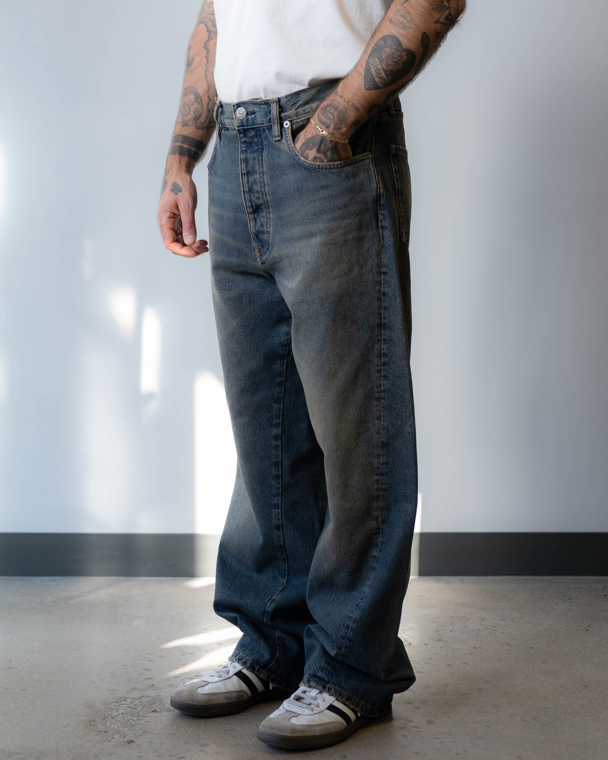 【threetimes】24fw Ruffle baggy jeans Sunflower Wide Twist Dirty Blue – The Foxhole