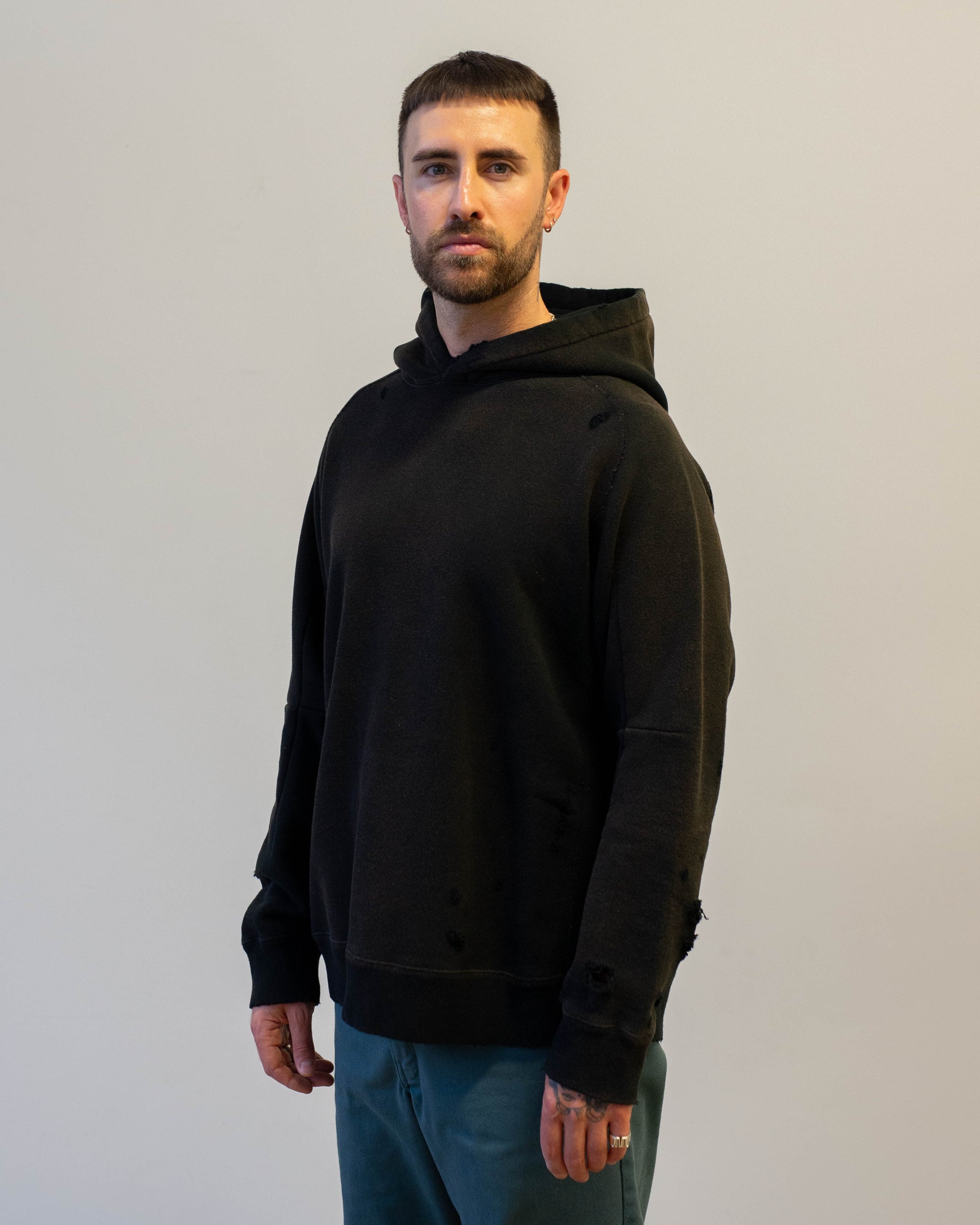 【NEEDLES】Darts Sweat Shirt - French Terry BLACK 要在庫確認 Darts Sweat Shirt - French Terry | NEEDLES