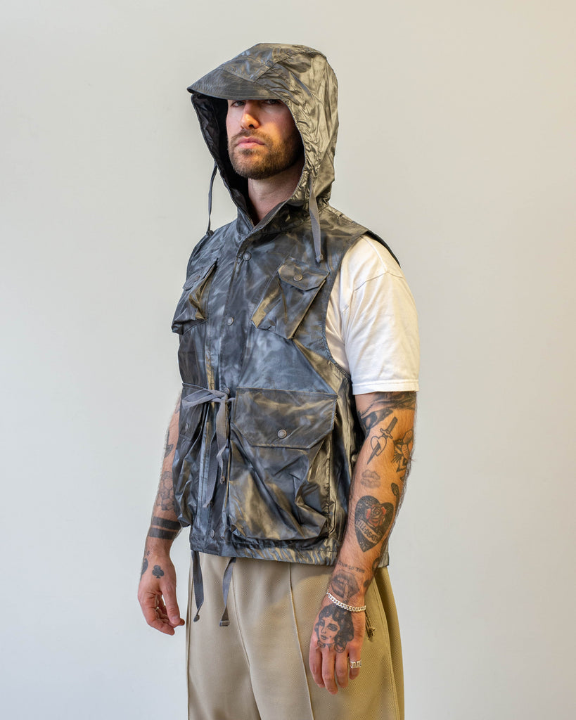 Engineered Garments Field Vest Silver Nylon Shadow Print model