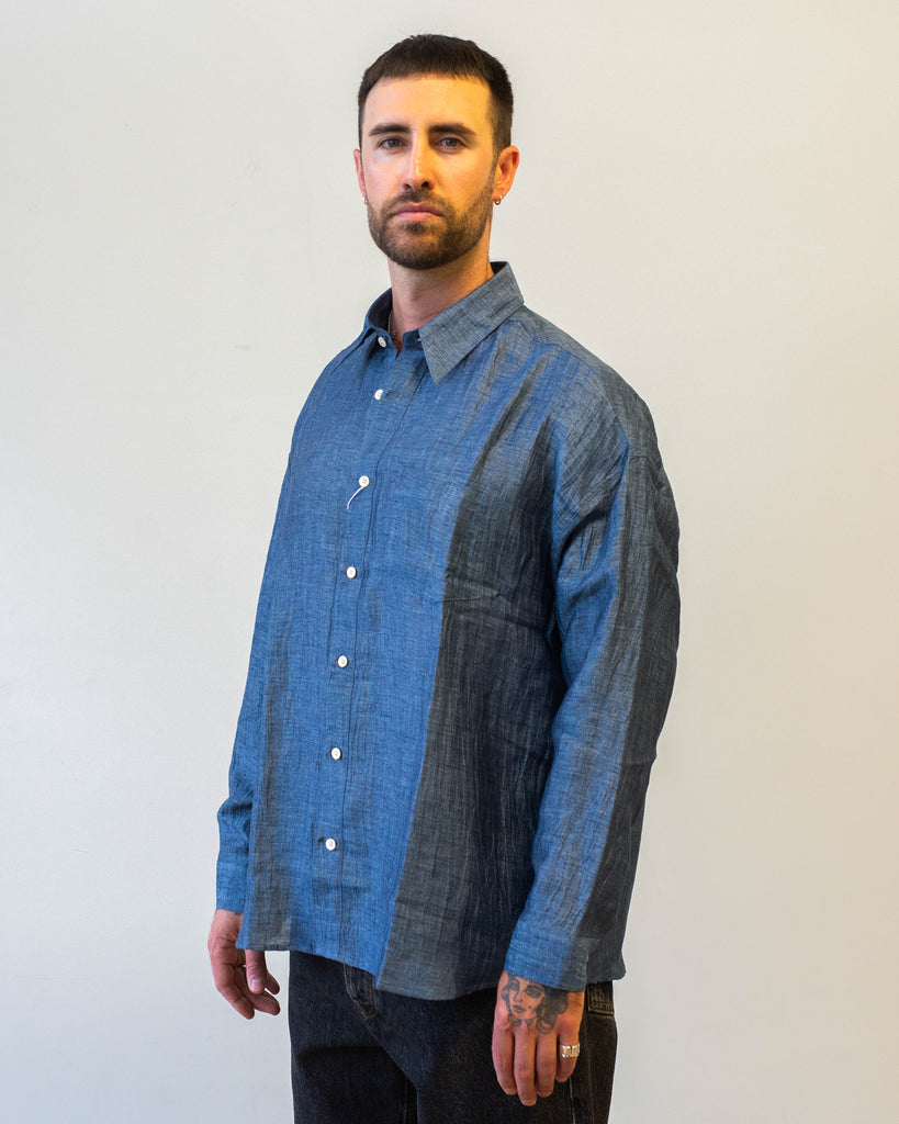 Sunflower Stable Shirt Blue model